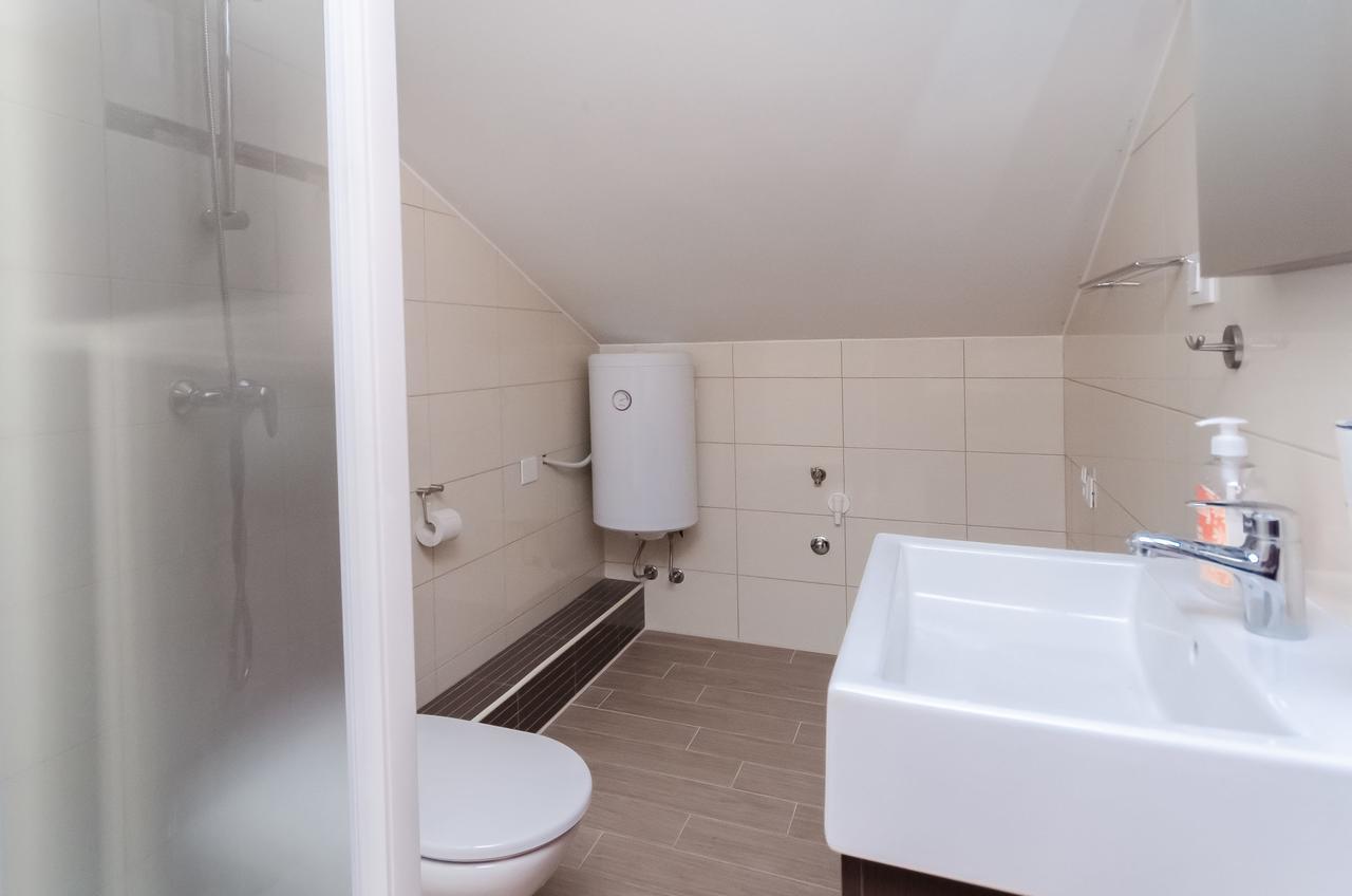 Apartment Goran 罗维尼 外观 照片