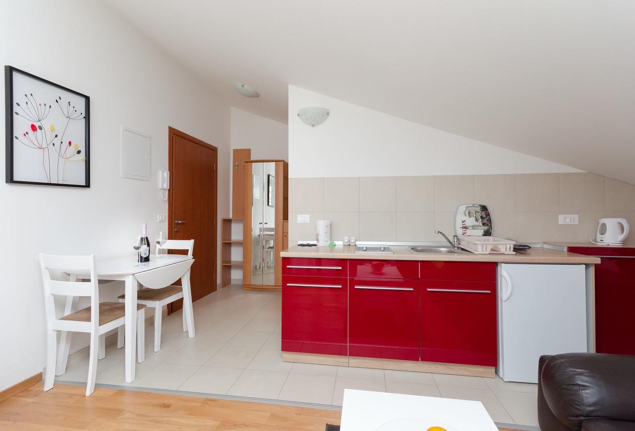 Apartment Goran 罗维尼 外观 照片