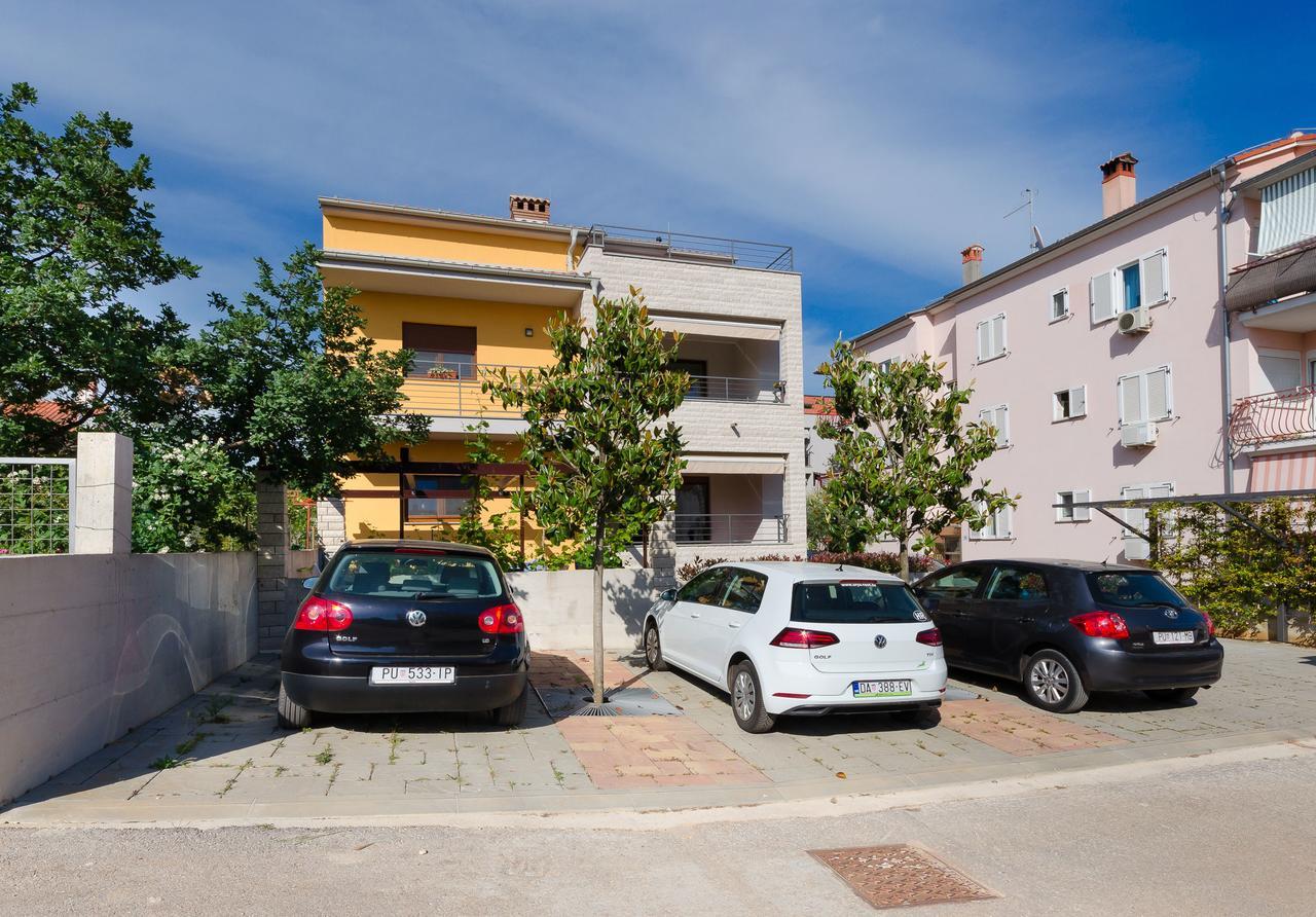 Apartment Goran 罗维尼 外观 照片