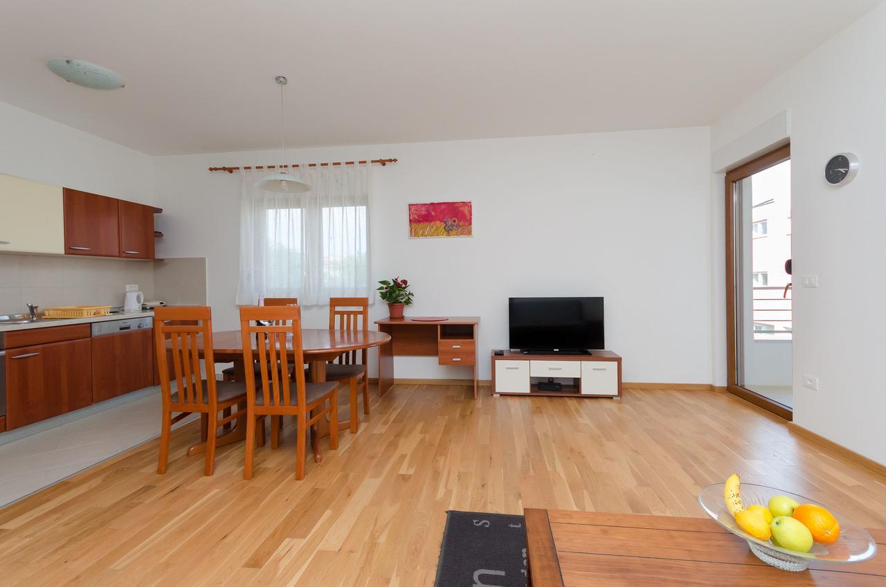 Apartment Goran 罗维尼 外观 照片