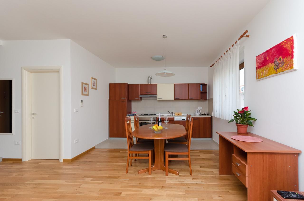 Apartment Goran 罗维尼 外观 照片