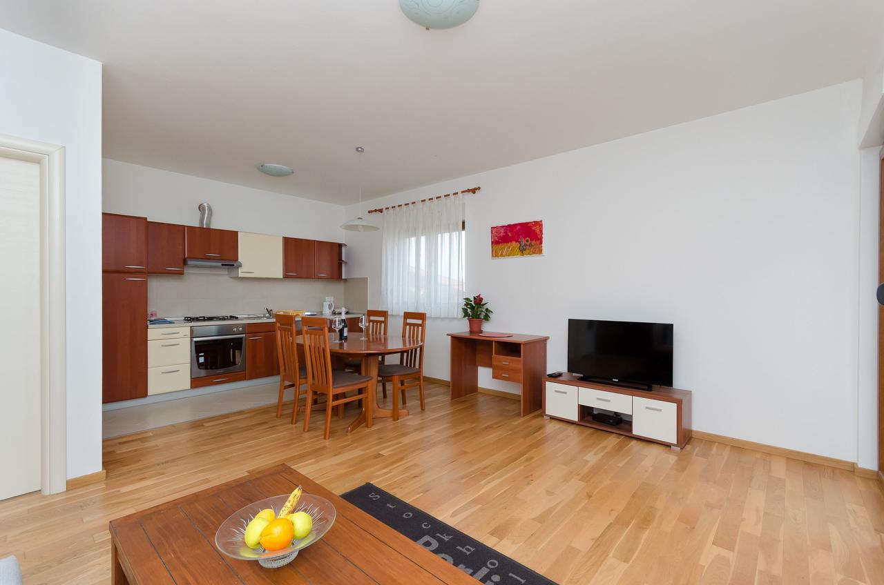 Apartment Goran 罗维尼 外观 照片