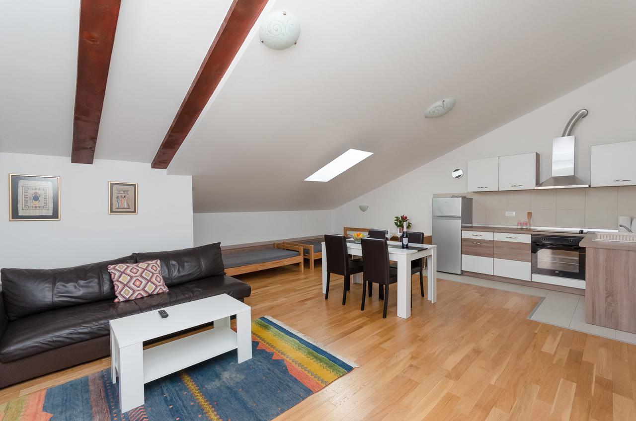 Apartment Goran 罗维尼 外观 照片