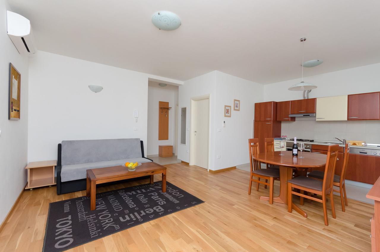 Apartment Goran 罗维尼 外观 照片