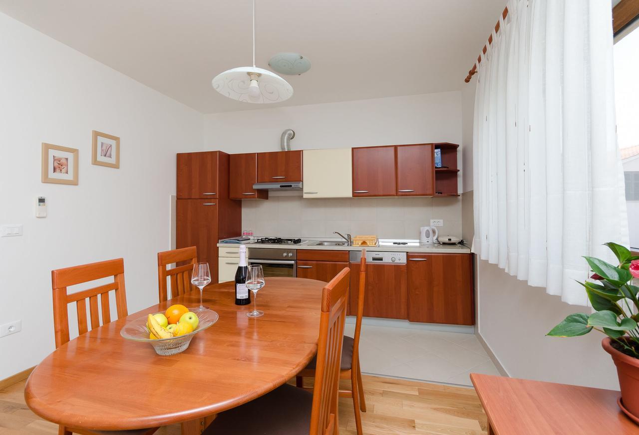 Apartment Goran 罗维尼 外观 照片